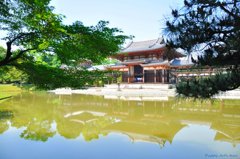 水面の平等院