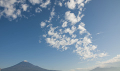 起きろ！朝空はこんなにも美しいんだ