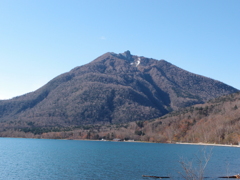 晩秋の支笏湖