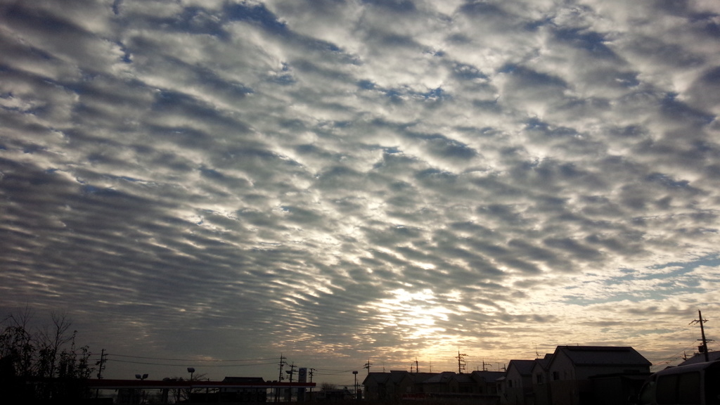 地震雲？