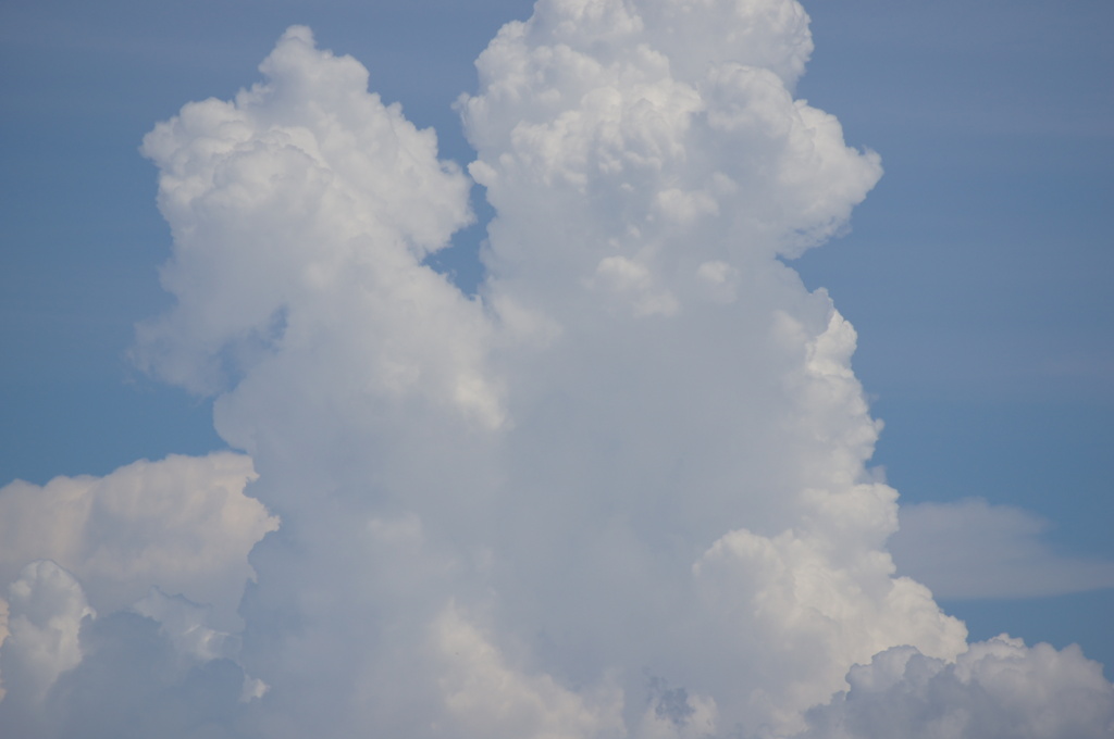 夏雲