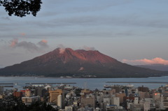 夕暮れの桜島