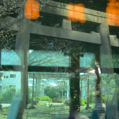 神の社と白昼夢