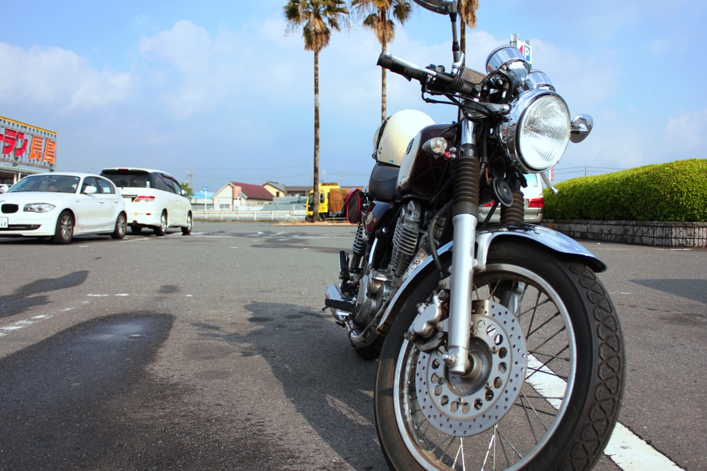 愛車SR400