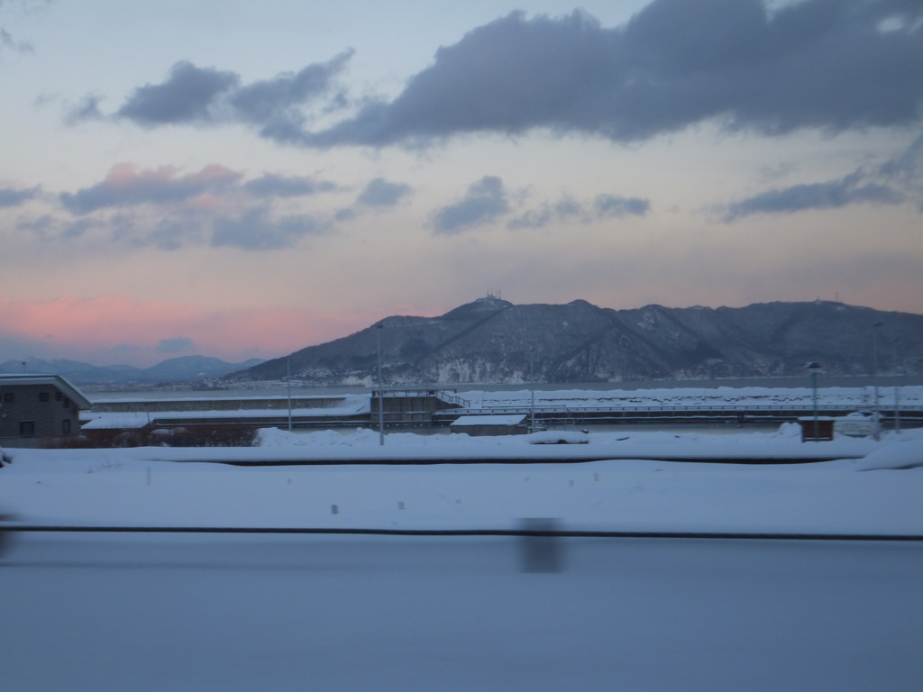 夕暮れの函館山