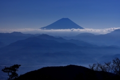 櫛形山からの山並み