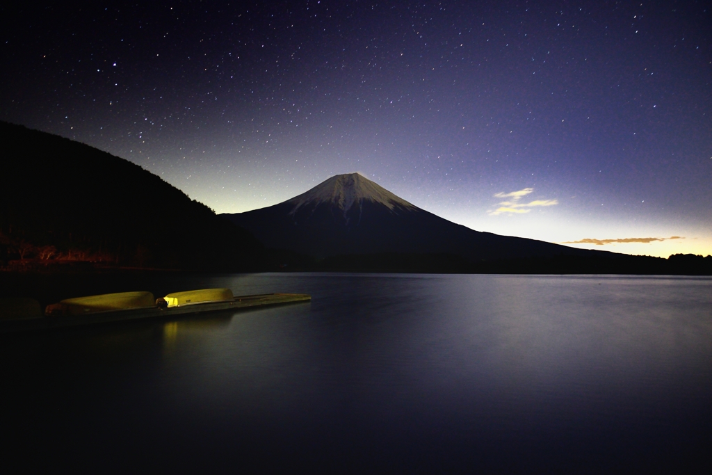 明けの田貫湖