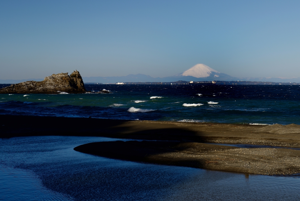 海峡の白峰