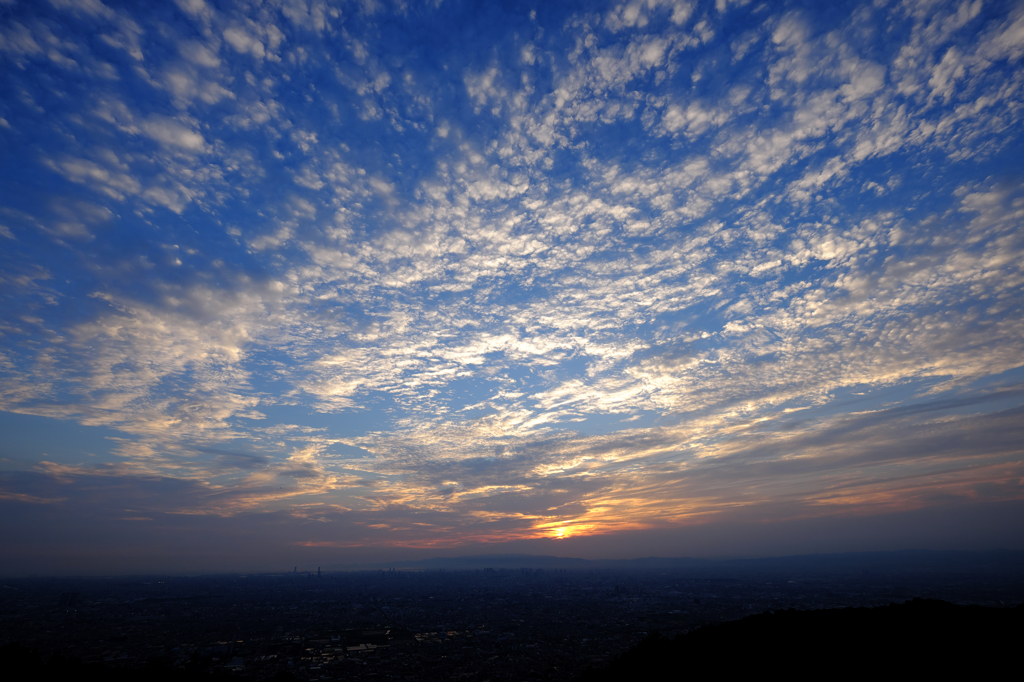 梅雨の合間の夕景