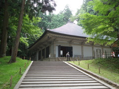 中尊寺金色堂