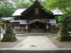 春日山神社