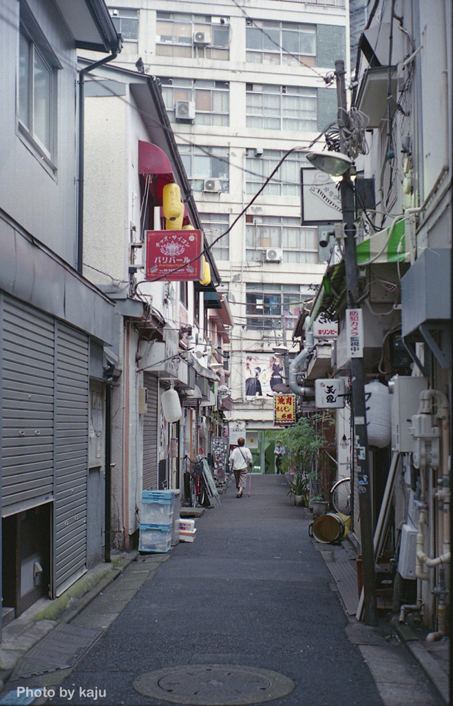 裏路地