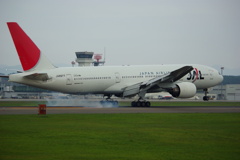 B777-200  JA8977 (2)