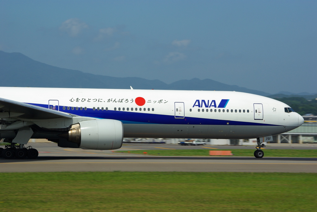 B777-300  JA751A  (2)