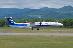 ANAウィングス DHC8-Q400 JA859A 