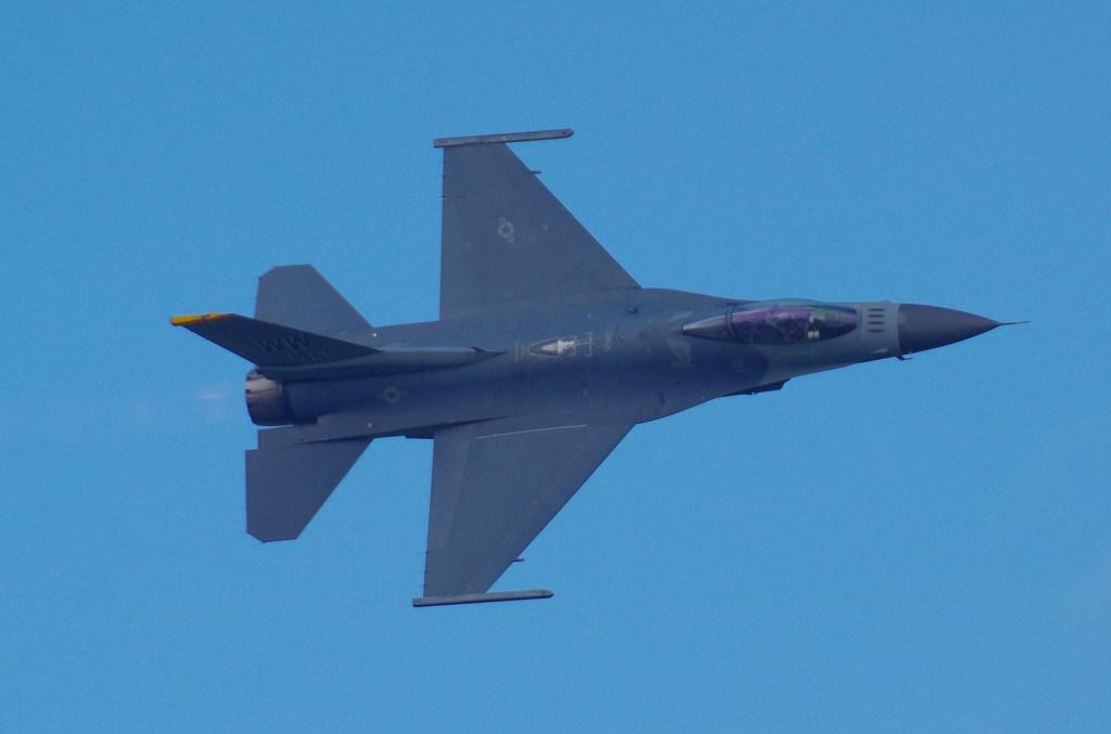 USAF F-16C 90825(2)