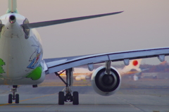 その先に見える機体。