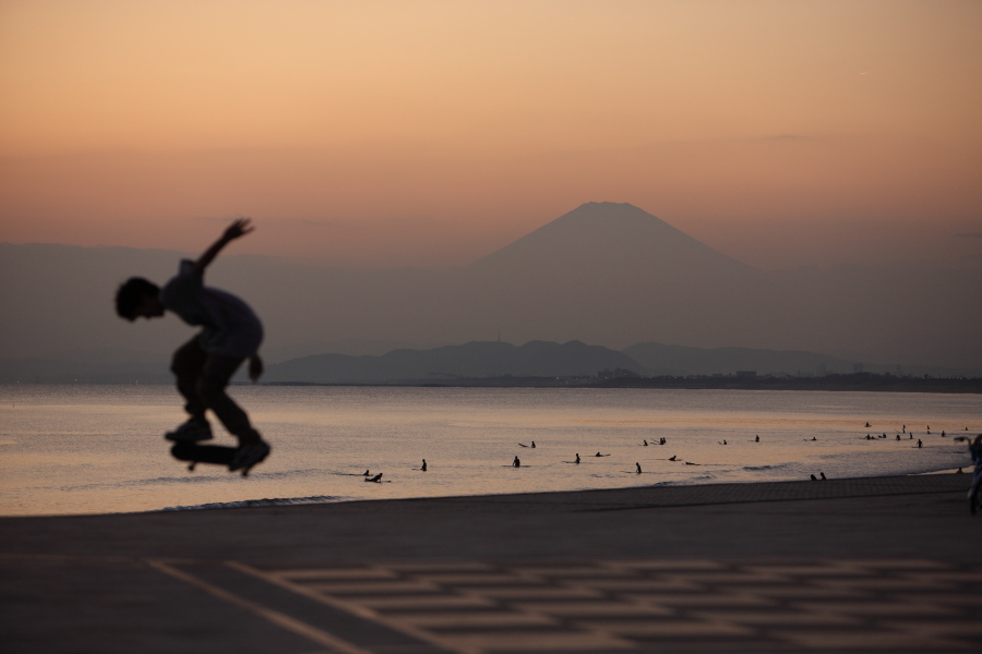 JUMP