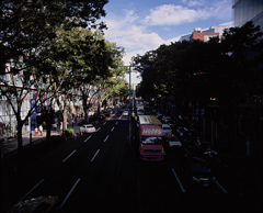 表参道の陸橋から