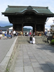 和装で結婚写真　あっと善光寺