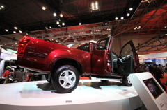 ISUZU ピックアップトラック