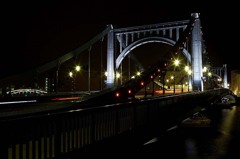 闇夜の清洲橋