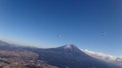 2011年1月7日　朝霧フライト　NASAのY氏EPSILON6富士山へ向かう