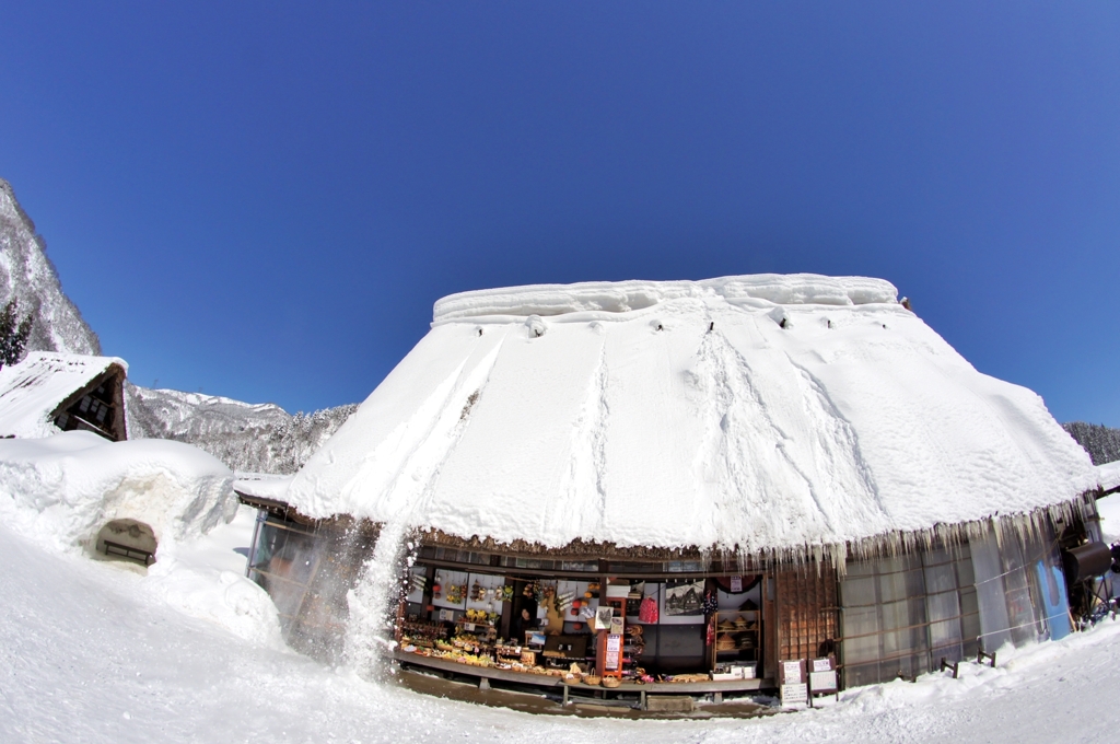 厳冬五箇山　雪崩！？(^.^