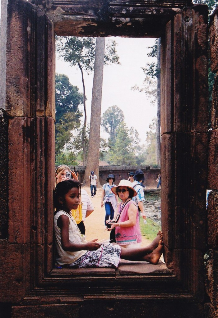 遺跡とちびっこ