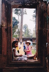 遺跡とちびっこ