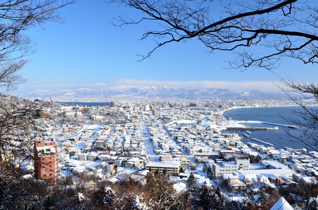 雪化粧の町