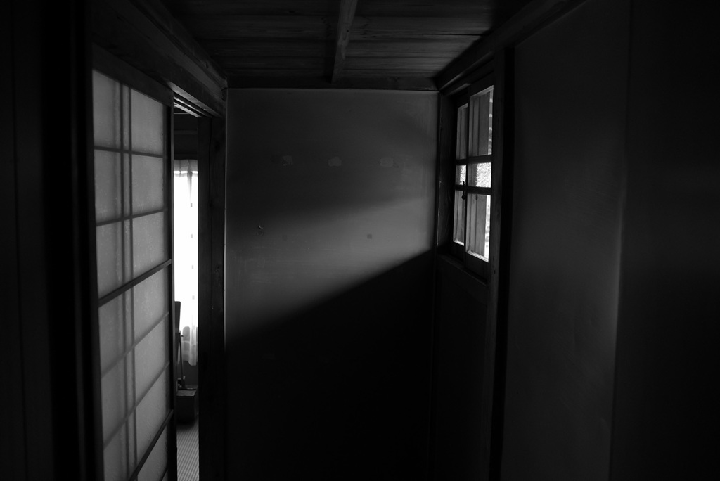 L1000270B