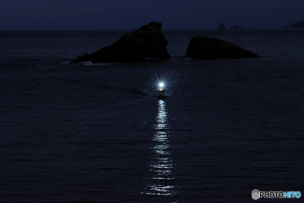 釣船夜航