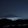 富嶽よ永遠に～闇に浮かぶ