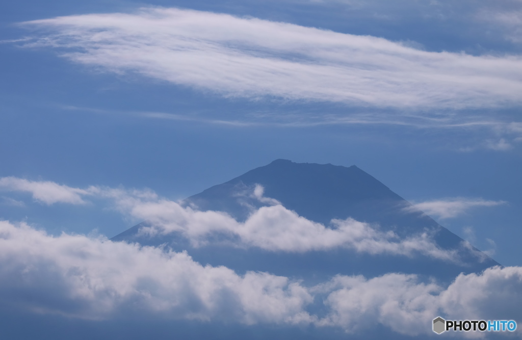 富嶽よ永遠に～秋空に雲流れる