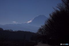 富嶽よ永遠に～朝日を浴びる