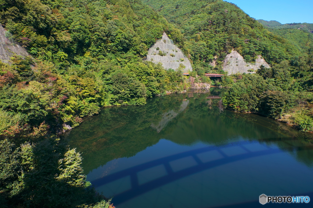 塩川ダム湖