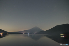 富嶽よ永遠に～皐月の夜空