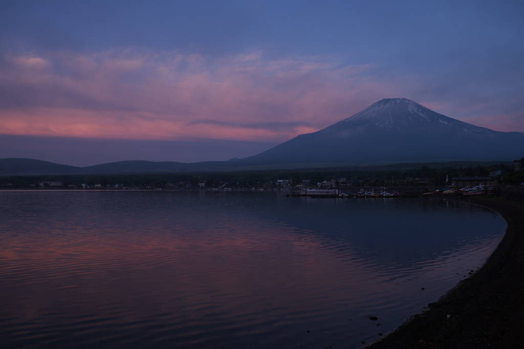 富嶽よ永遠に～朝焼け山中湖