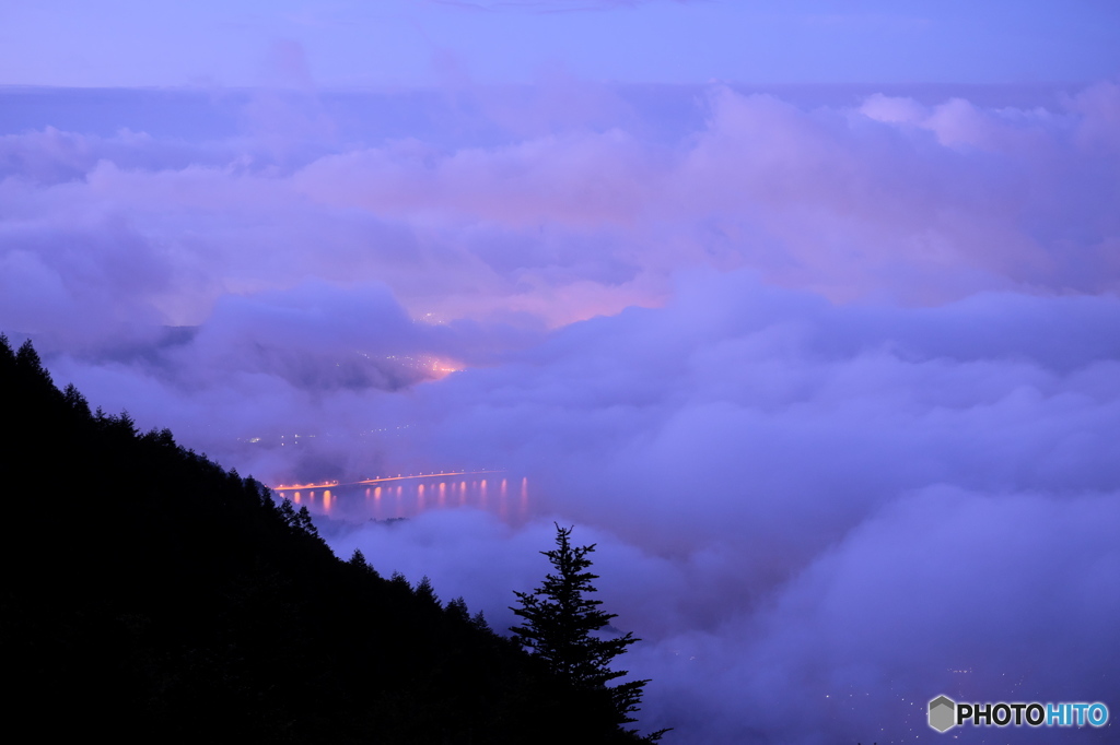 未明の雲海