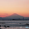 富嶽よ永遠に～夕焼けの海に浮かぶ