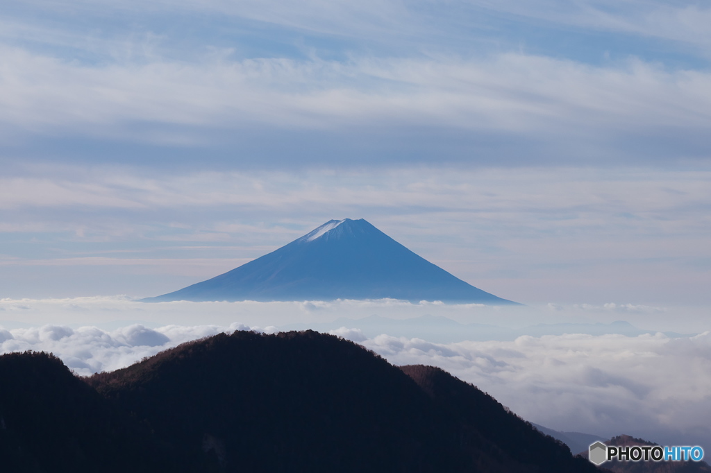 富嶽よ永遠に～雲海に浮かぶ