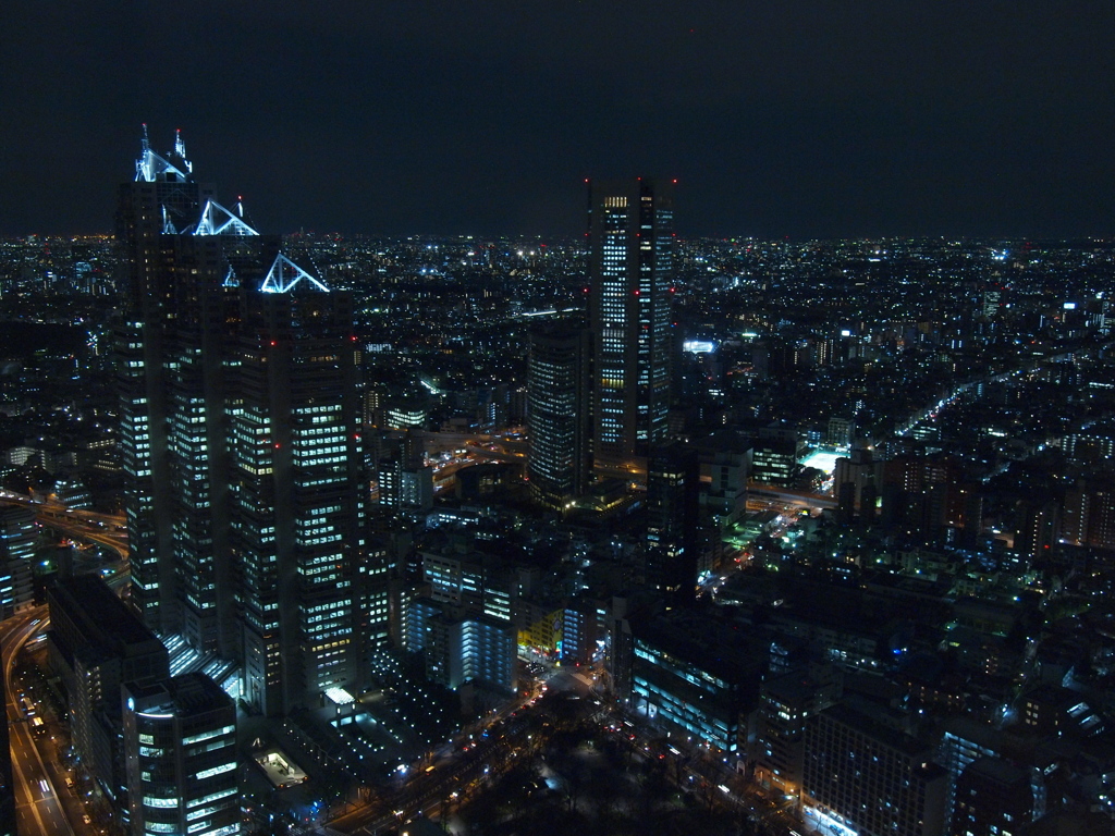 夜のパークタワー