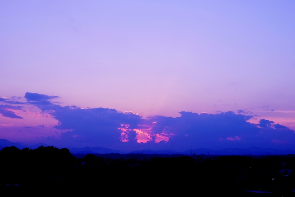 窓あき雲
