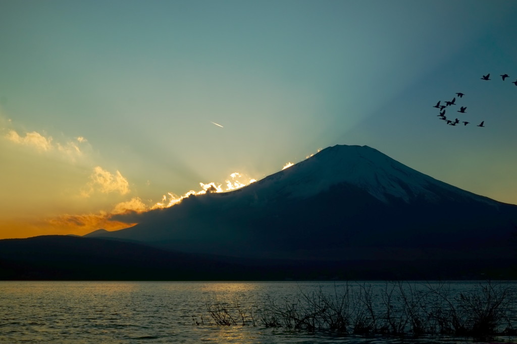 富嶽よ永遠に～光と影