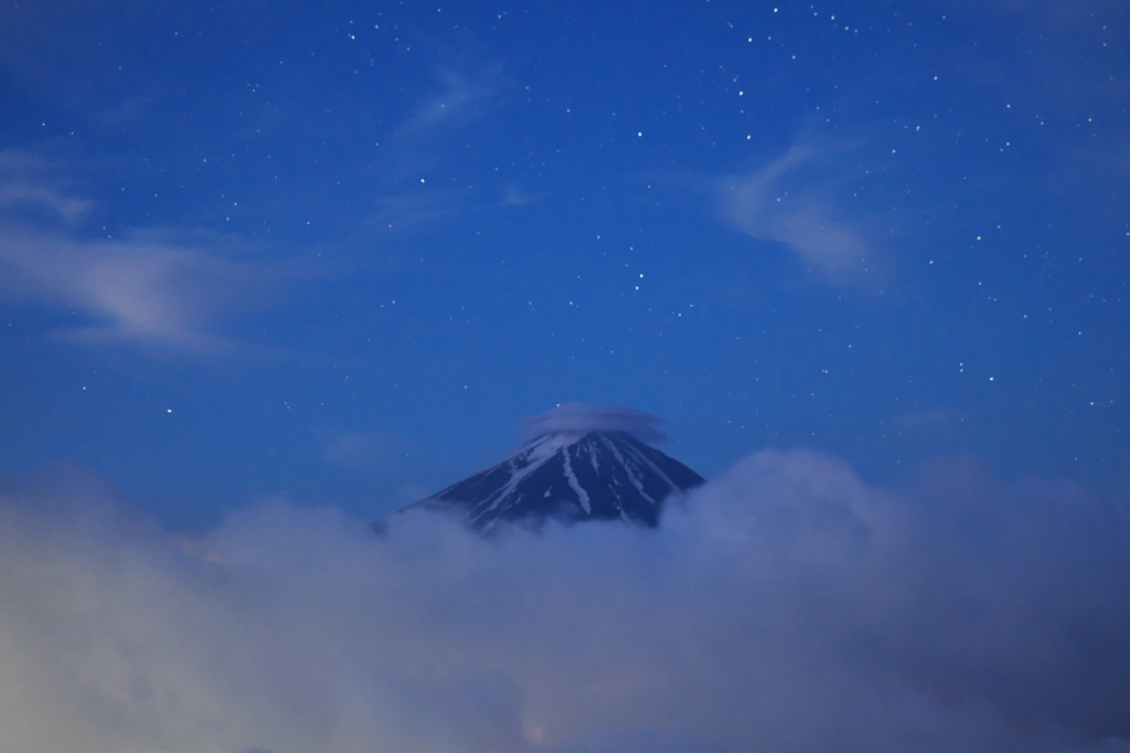 富嶽よ永遠に～ファンタジックな未明