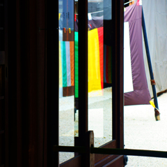 構成=Composition-47／In a Shinto shrine