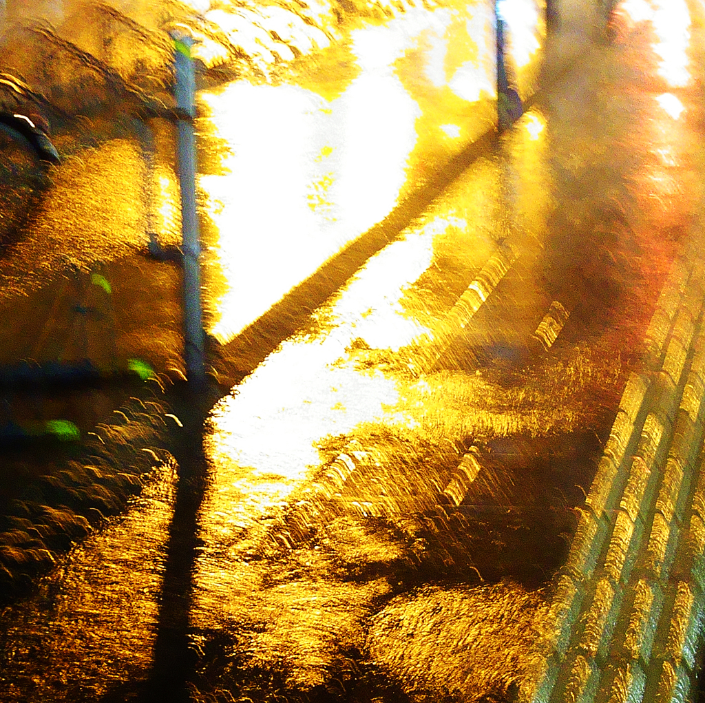 水様-79／In night of intense rain