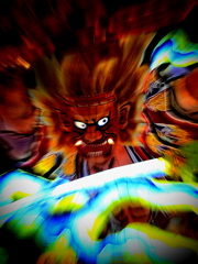 痘鬼神、迫る！