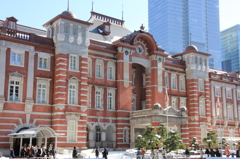 残雪の東京駅